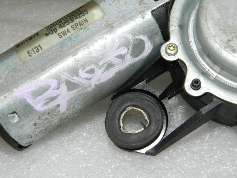 OEM Smart ForTwo W450 aizmugurējā stikla tīrītāja motors 0000614V013000000, 0000614V013