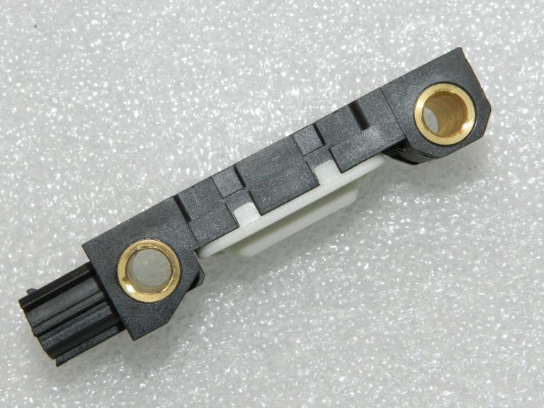 Smart ForFour W454 Gaisa spilvenu sensors sānu gaisa spilvens A4545400117, PMR587419