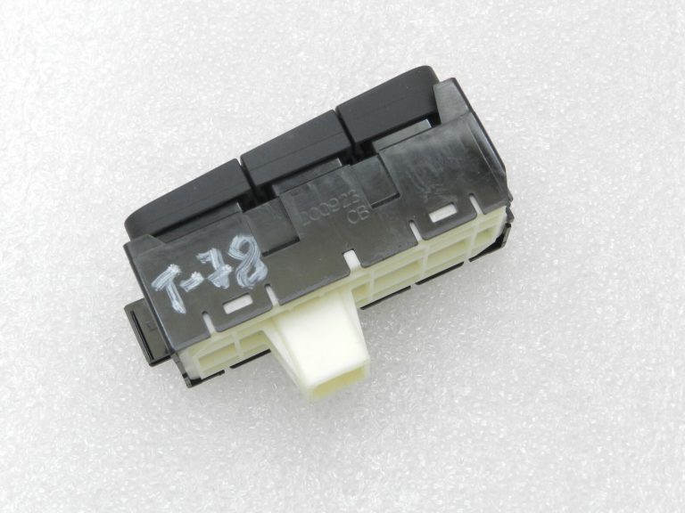 OEM Toyota Yaris IV (XP210) spoguļu regulēšanas slēdzis 84970K0020, 84970-K0020