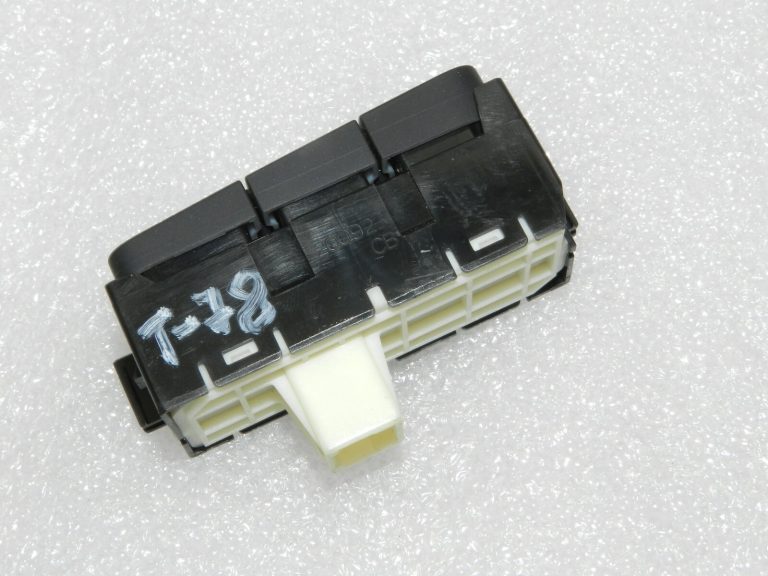 OEM Toyota Yaris IV (XP210) spoguļu regulēšanas slēdzis 84970K0020, 84970-K0020