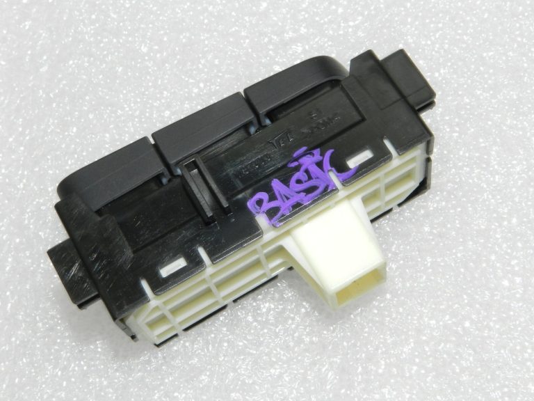 OEM Toyota Yaris IV (XP210) spoguļu regulēšanas slēdzis 84970K0020, 84970-K0020