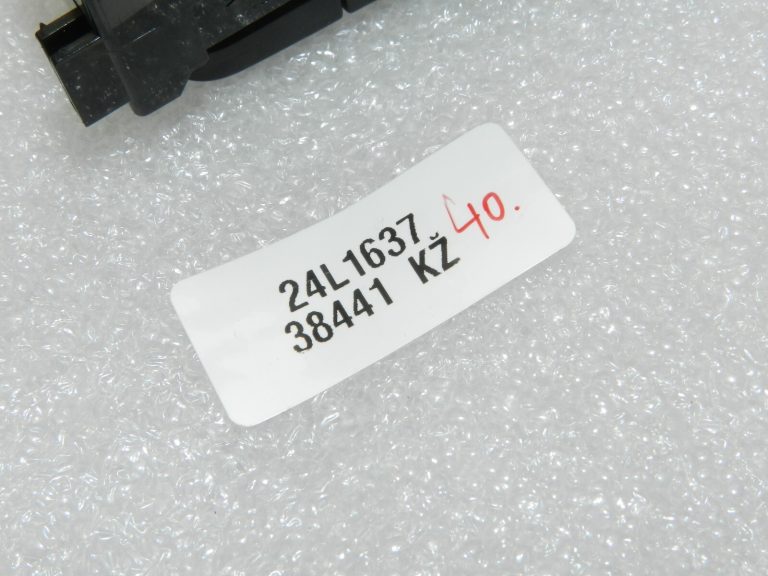 OEM Toyota Yaris IV (XP210) spoguļu regulēšanas slēdzis 84970K0020, 84970-K0020