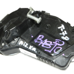 Toyota Yaris XP210 Oriģinālā aizmugurējo durvju slēdzene kreisā 69060K0040, 69060-K0040