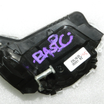 Toyota Yaris XP210 Oriģinālā aizmugurējā labā durvju slēdzene 69050K0040, 69050-K0040