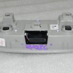 Toyota Yaris XP210 salona apgaismojums priekšējais ar SOS slēdzi pelēks 81260K0100B0