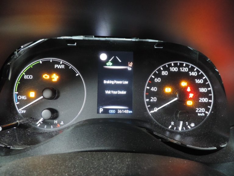 Toyota Yaris IV (XP210) 1.5 HEV 68kW spidometra mērinstrumentu komplekts 83800-K0221