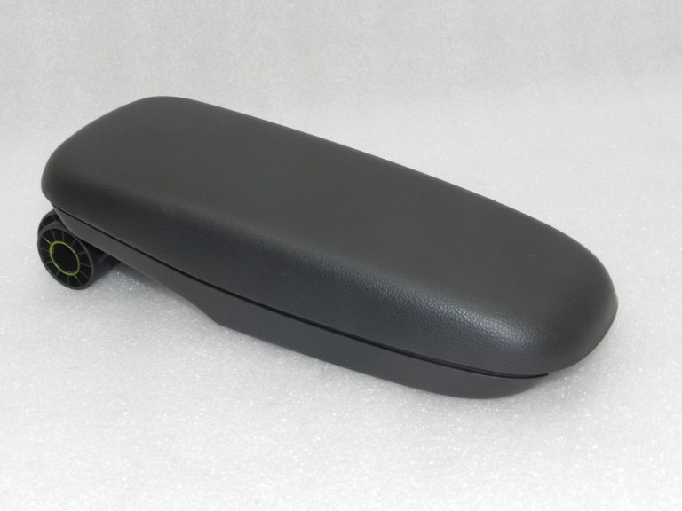 Toyota Yaris IV (XP210) Centrālais roku balsts melns 58905K0020C1, 58905-K0020-C1