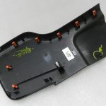 Toyota Yaris IV (XP210) Centrālais roku balsta pārsegs melns 58911K0020C0