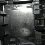 Toyota Yaris IV (XP210) Centrālais roku balsts melns 58961K0020, 58961-K0020