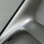 Toyota Yaris IV (XP210) Viduskonsoles pārnesumu sviras pārsegs sudraba krāsā 58810K0111C2
