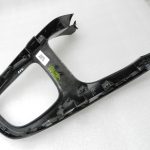 Toyota Yaris IV (XP210) Viduskonsoles pārnesumu sviras pārsegs sudraba krāsā 58810K0111C2