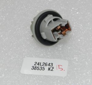 OEM Toyota Yaris IV (XP210) aizmugurējā apgaismojuma WY21W luktura turētājs 9007560028