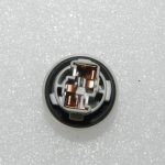 OEM Toyota Yaris IV (XP210) aizmugurējā apgaismojuma WY21W luktura turētājs 9007560028