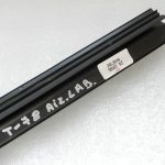 Toyota Yaris IV (XP210) Aizmugurējā labās puses apakšējā loga blīvējums 681730D340