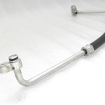 OEM Toyota Yaris IV (XP210) 1.5 HEV gaisa kondicioniera šļūtene 88711K0030