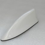 Toyota Yaris IV (XP210) Jumta antenas pārsegs 089 Wind Chill Pearl 86077K0010A3