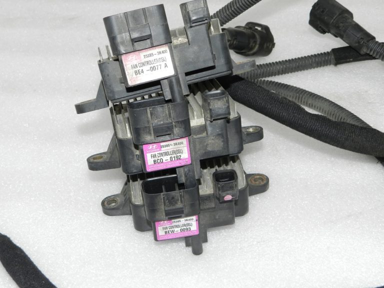 Oriģināls Hyundai Sonata NF dzesēšanas ventilatora vadības bloks 25385-3K400, 25385P