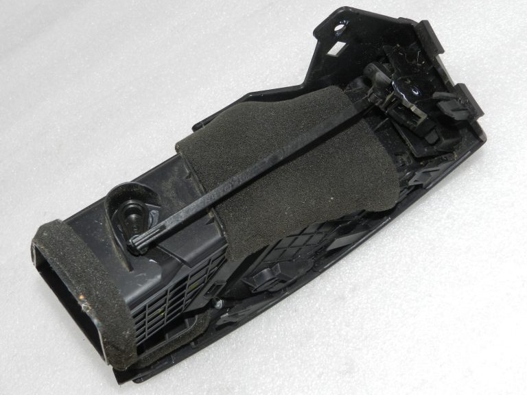 Oriģinālā Hyundai i40 kreisā ventilācijas atvere 97480-3Z000RY 974803Z000RY