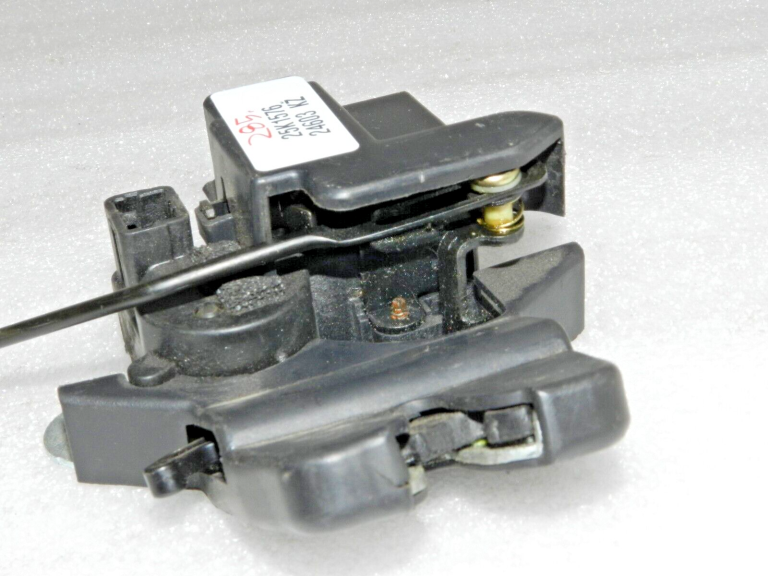 Oriģinālā Hyundai Sonata NF aizmugurējo durvju slēdzene 81230-3K001 812303K001 81230 3K001