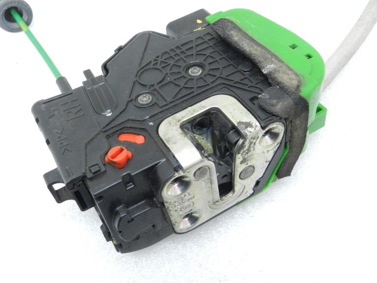 OEM Hyundai i40 aizmugurējā labā durvju slēdzene 81420-3Z010, 814203Z010, 81420 3Z010