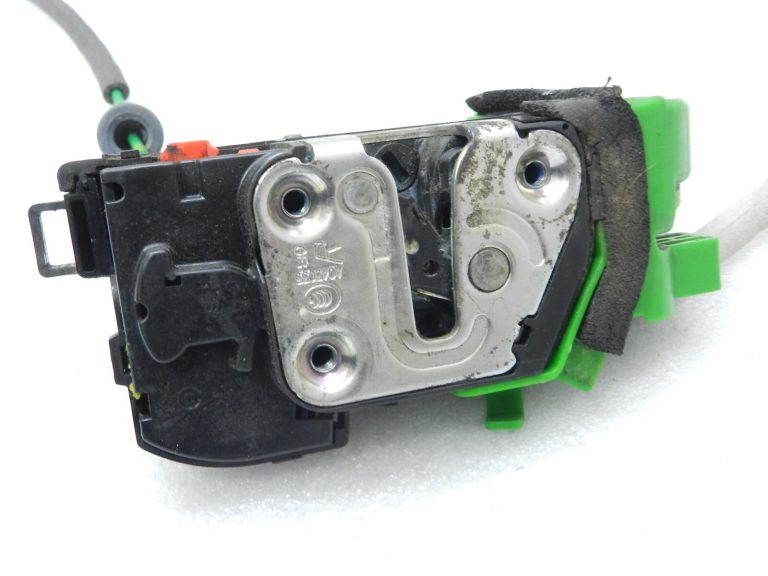 OEM Hyundai i40 aizmugurējā labā durvju slēdzene 81420-3Z010, 814203Z010, 81420 3Z010