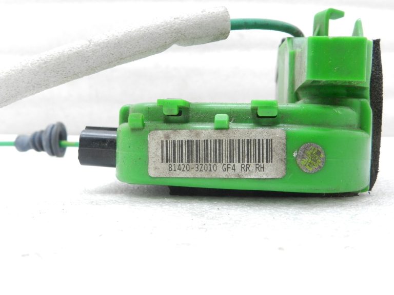 OEM Hyundai i40 aizmugurējā labā durvju slēdzene 81420-3Z010, 814203Z010, 81420 3Z010