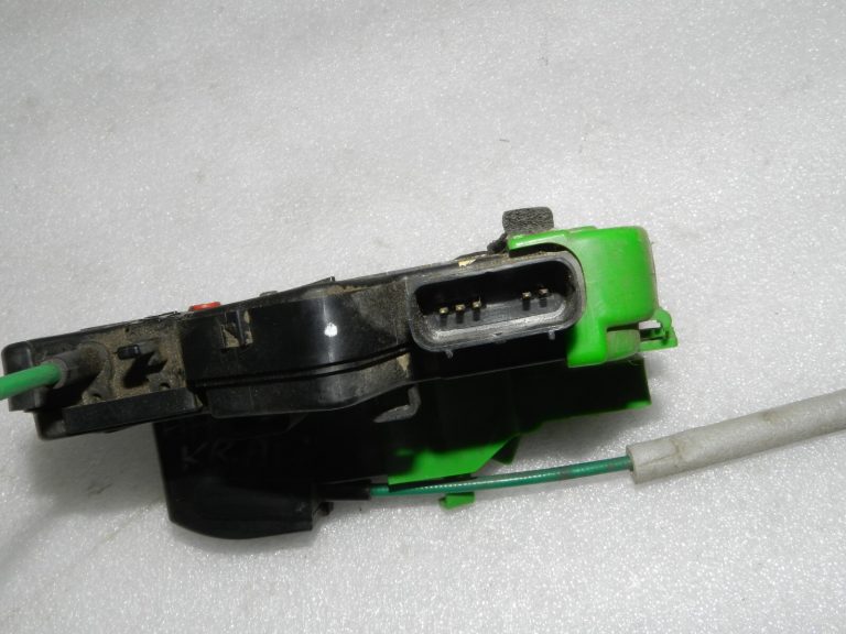 OEM Hyundai i40 aizmugurējo kreiso durvju slēdzene 81410-3Z010, 814103Z010, 81410 3Z010