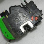OEM Hyundai i40 aizmugurējo kreiso durvju slēdzene 81410-3Z010, 814103Z010, 81410 3Z010