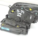 BMW 2 7 X1 X5 X6 F15 F16 F45 F46 F46 F48 F85 F86 G11 G12 Aizmugurējā labās puses durvju slēdzene