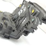 BMW 2 7 X1 X5 X6 F15 F16 F45 F46 F46 F48 F85 F86 G11 G12 Aizmugurējā labās puses durvju slēdzene
