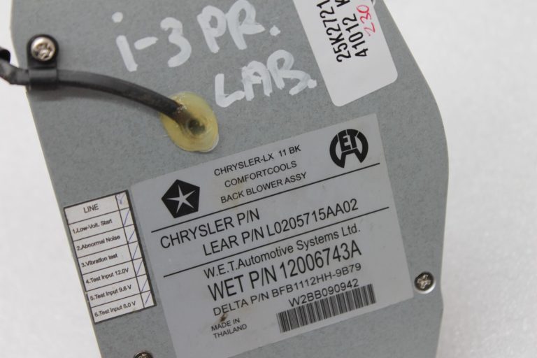 Lancia Thema II priekšējo labo kreiso sēdekļu atzveltnes ventilatora motors L0205715AA