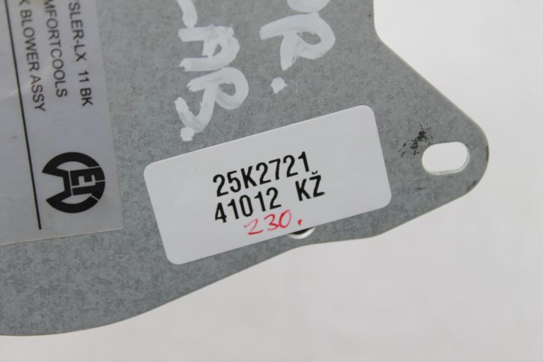 Lancia Thema II priekšējo labo kreiso sēdekļu atzveltnes ventilatora motors L0205715AA