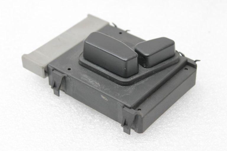 Lancia Thema II Priekšējais kreisais sēdekļa regulēšanas slēdzis K56049431AE, 56049431AE