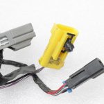 Lancia Thema II priekšējo kreiso sēdekļu atzveltnes elektroinstalācijas siksna K68159087AA, 68159087AA