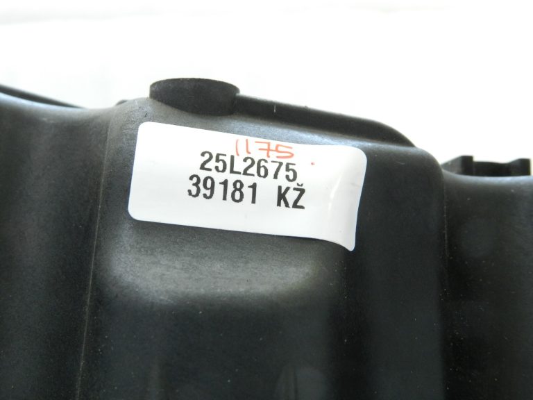 VW Golf Mk6 Audi Seat Skoda 1.6 TDI CAYB CAYC Ieplūdes kolektors 03L129711AL