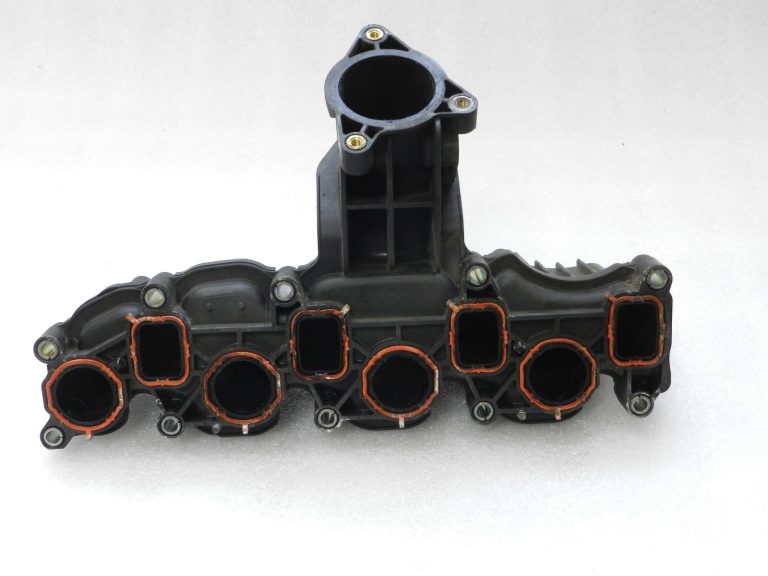 VW Golf Mk6 Audi Seat Skoda 1.6 TDI CAYB CAYC Ieplūdes kolektors 03L129711AL
