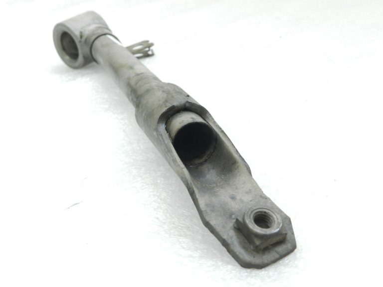 Oriģinālais VW Golf Mk6 Audi Seat Skoda 1.6, 2.0 TDI eļļas vadu balsts 03L145535A
