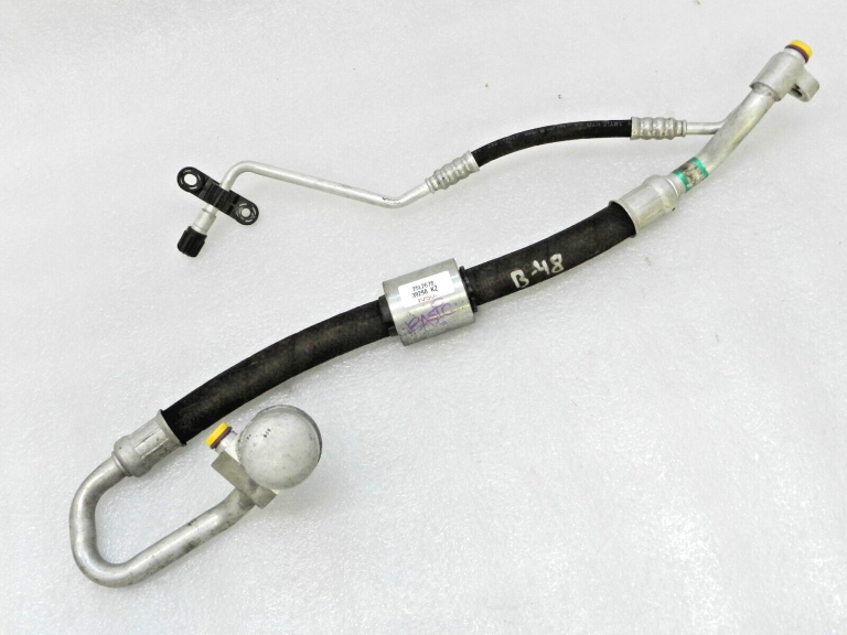 BMW E87 E81 gaisa kondicionēšanas šļūtene 64539209743, 64509223323, 64536927536