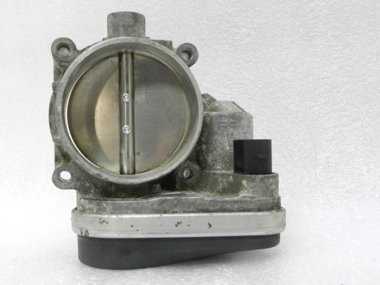 BMW E87 E90 E60 E63 E63 E64 E65 E85 N52 3.0i 2.5i droseļvārsts 13547516946, 7516946