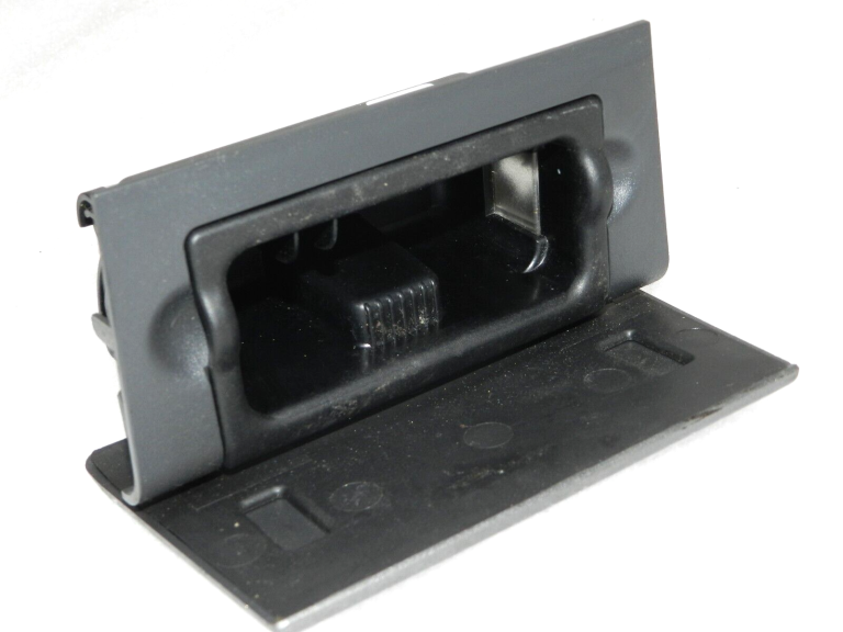 OEM Opel Vectra C pelnu trauks ar apgaismojumu antracīta krāsā 13138371, 9181518