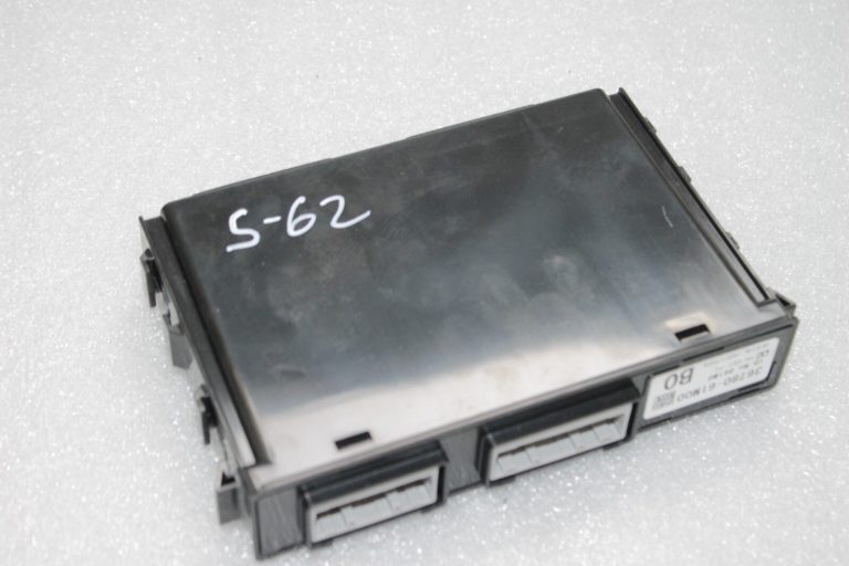 Suzuki SX4 II 1.6 DDiS 4×4 BCM vadības bloks 36770-61M40, 36780-61M00