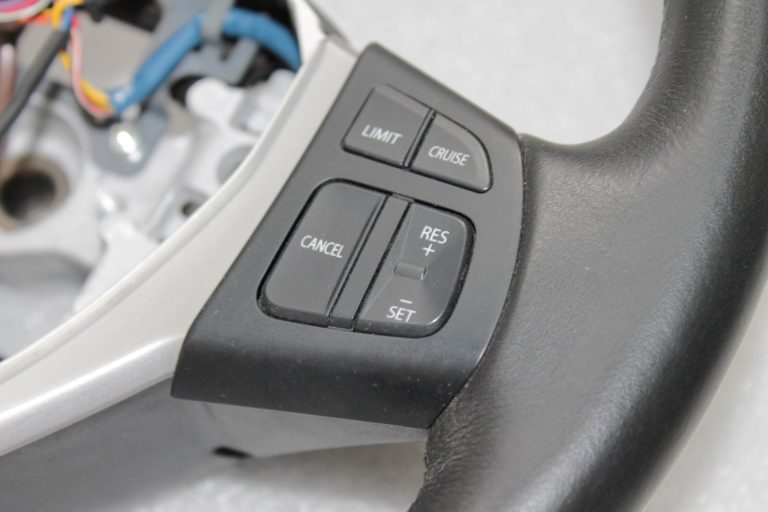 Suzuki SX4 II 1.6 DDiS ādas stūres rats 48110-61ME0-GJL, 48110-61ML0-GJL