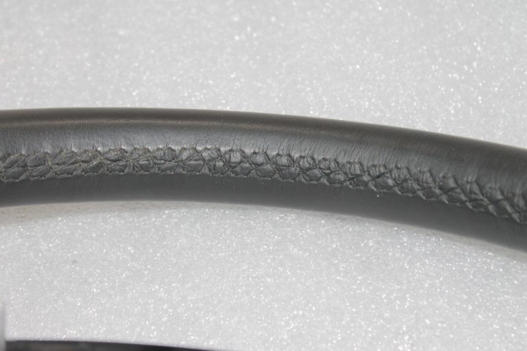 Suzuki SX4 II 1.6 DDiS ādas stūres rats 48110-61ME0-GJL, 48110-61ML0-GJL