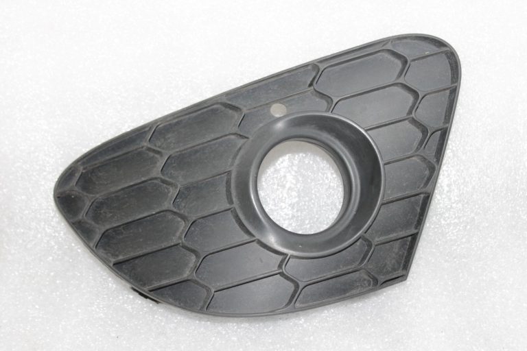 Oriģinālais Alfa Romeo Giulietta 940 miglas lukturu vāks kreisais 156085908