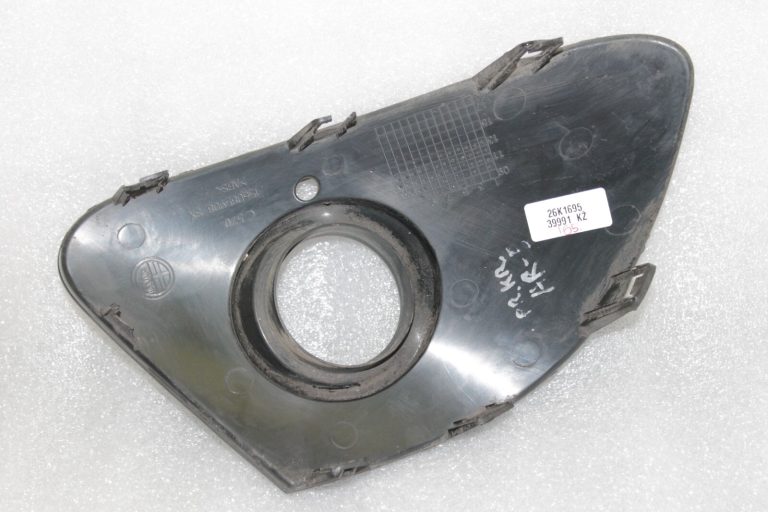 Oriģinālais Alfa Romeo Giulietta 940 miglas lukturu vāks kreisais 156085908