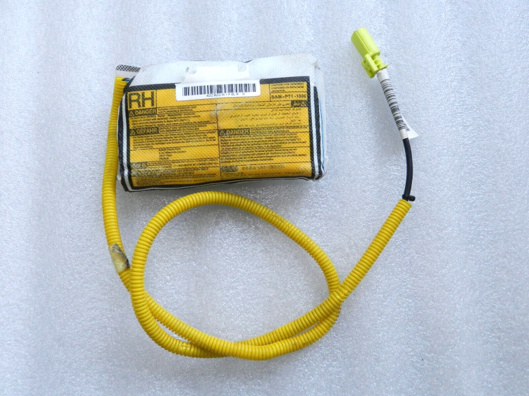 Toyota Avensis T27 Priekšējie labie sēdekļi Drošības modulis 7391005050, 73910-05050