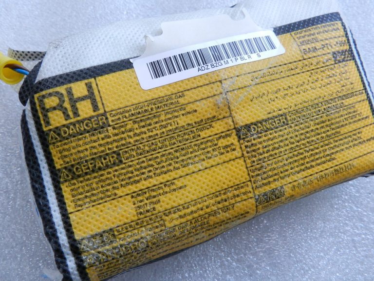Toyota Avensis T27 Priekšējie labie sēdekļi Drošības modulis 7391005050, 73910-05050