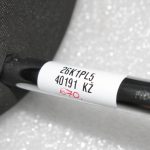 Toyota Yaris P13 Priekšējie sēdekļi Priekšējais balsts labajā pusē kreisajā pusē melns audums 719100D560C0