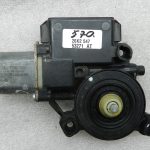 VW Polo oriģinālais logu regulatora motors aizmugurējais kreisais