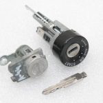 Opel Antara aizdedzes slēdzenes durvju slēdzeņu cilindrs ar atslēgu 95515243